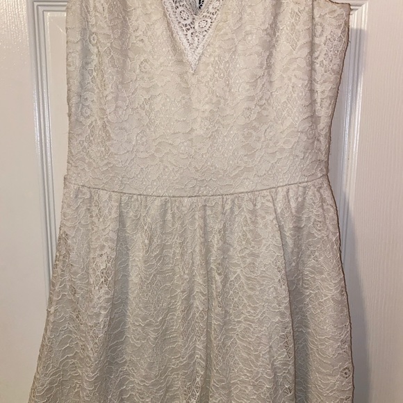 Off-White Lace Dress - Size Small - Picture 3 of 4
